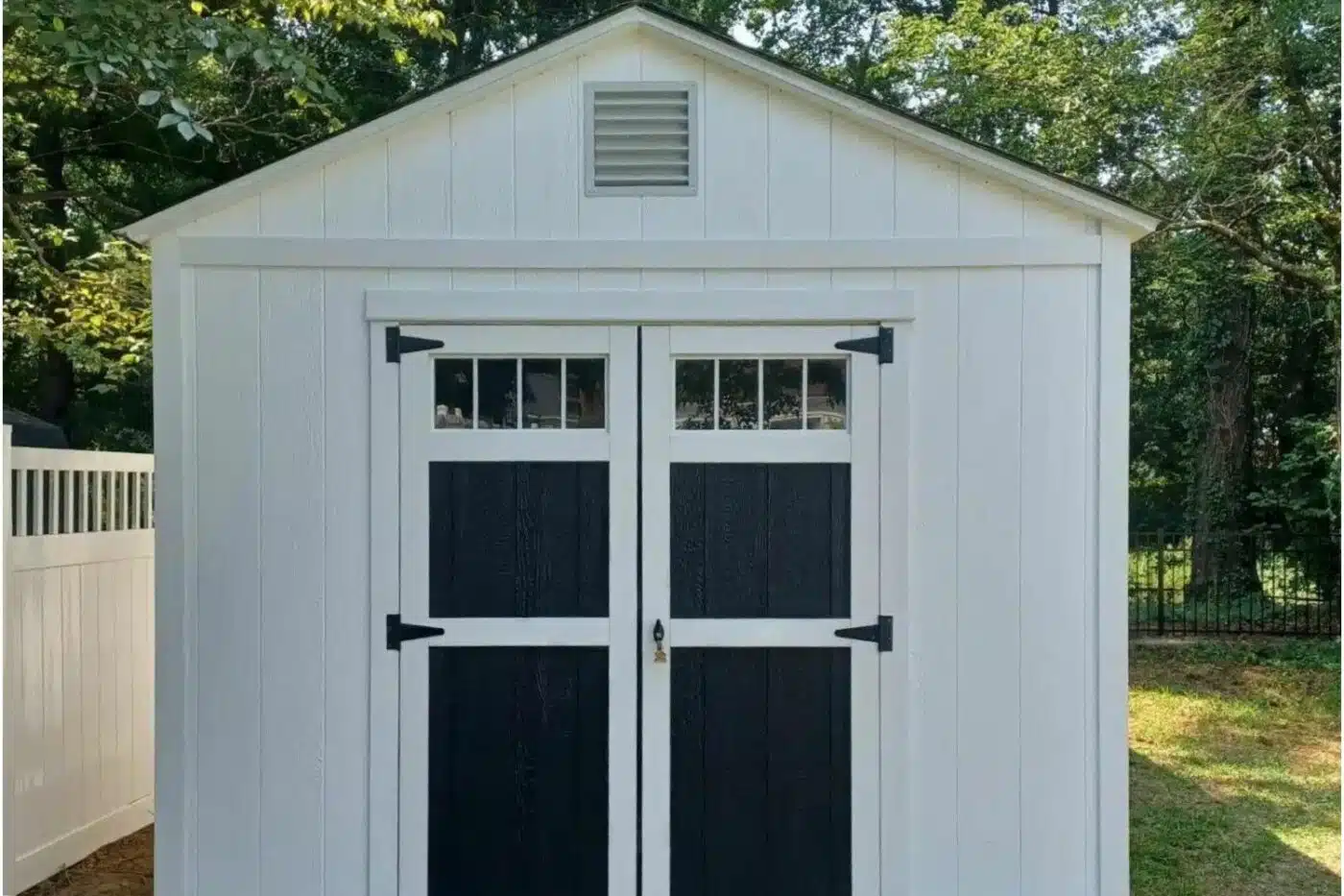 Tidewater Sheds providing shed repairs, new shed construction and shed remodeling services to Virginia Beach, Chesapeake, Suffolk and North Carolina.